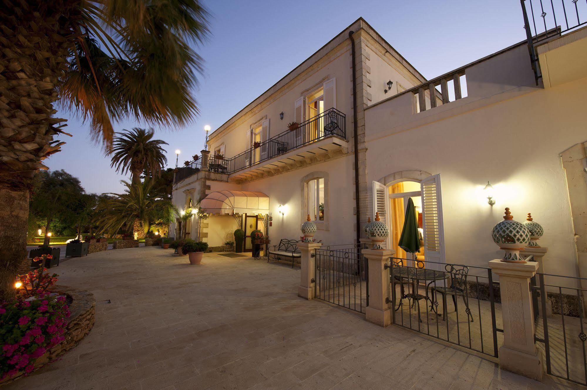 Charme Hotel Villa Principe Fitalia Fanusa Ngoại thất bức ảnh